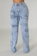 Load image into Gallery viewer, Britney jeans