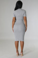 Load image into Gallery viewer, Effortless chic midi