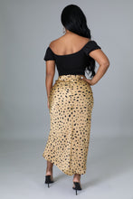Load image into Gallery viewer, First class skirt